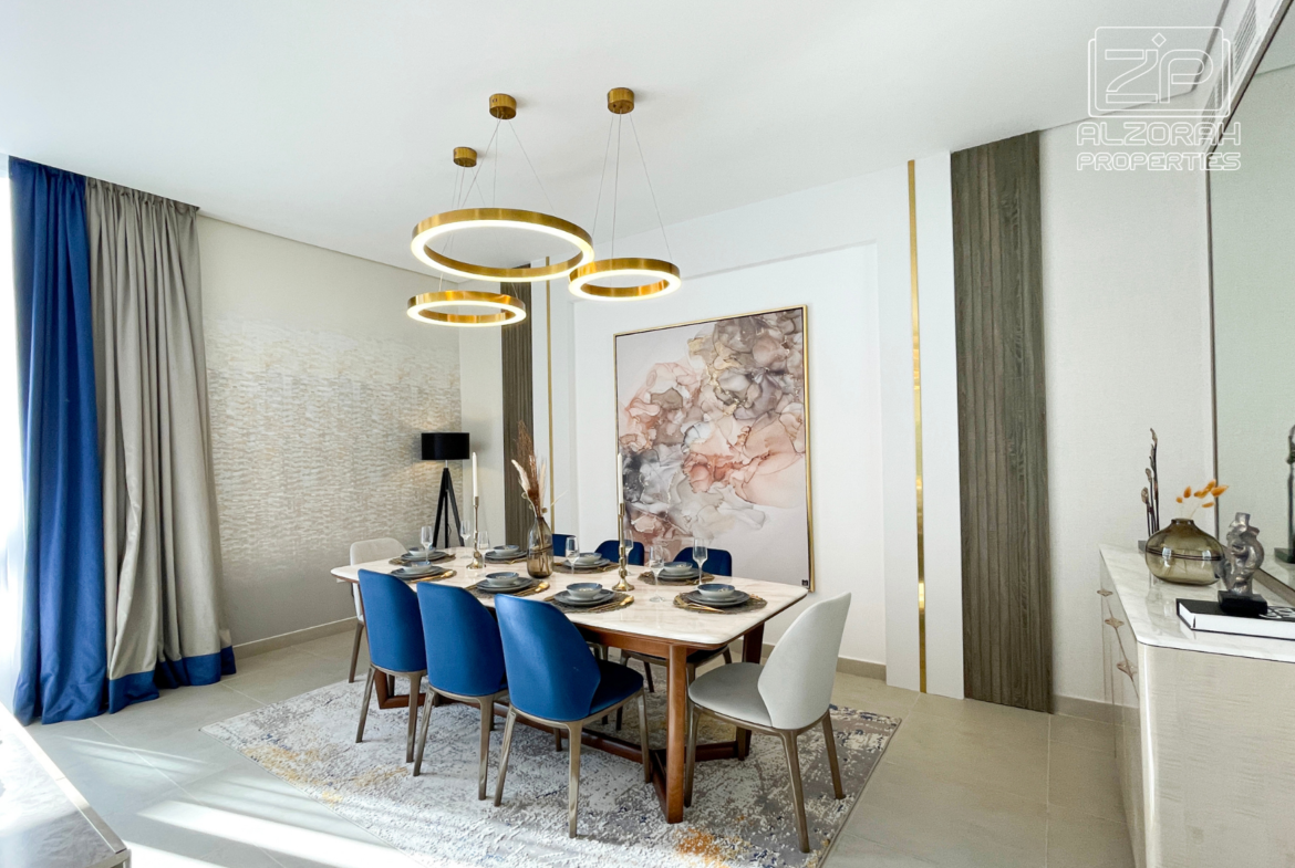 luxury waterfront homes