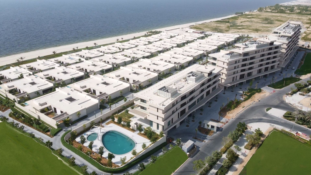 Off-Plan vs Ready Properties